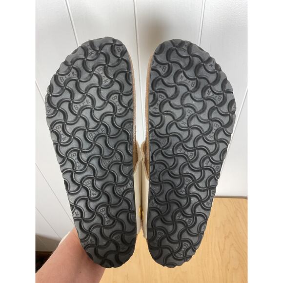 Birkenstock Gizeh Big Buckle Sandles Vegan Cream Canvas Gold Buckles Size 41/10 - Picture 8 of 8